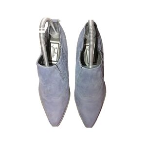 Zodiac Dazey Leather Booties Size 8 NWOB